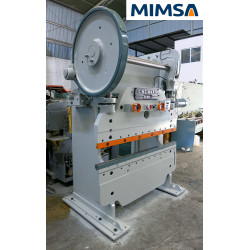 lad-429 Dobladora de cortina mecánica Series 5, capacidad 135 Ton x 6ft, marca CINCINNATI
